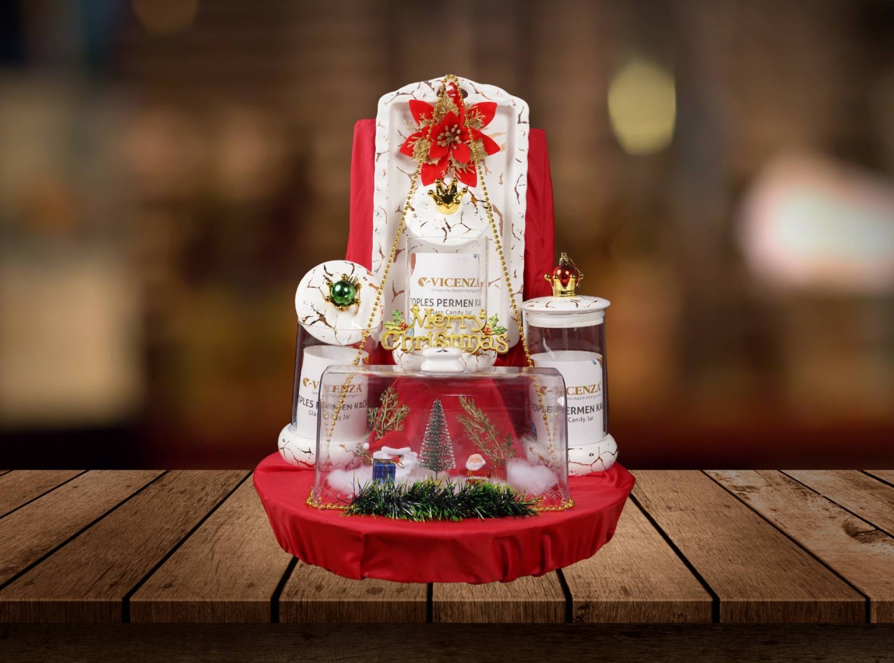 2025 HAMPERS NATAL THE NUTCRACKER PINK